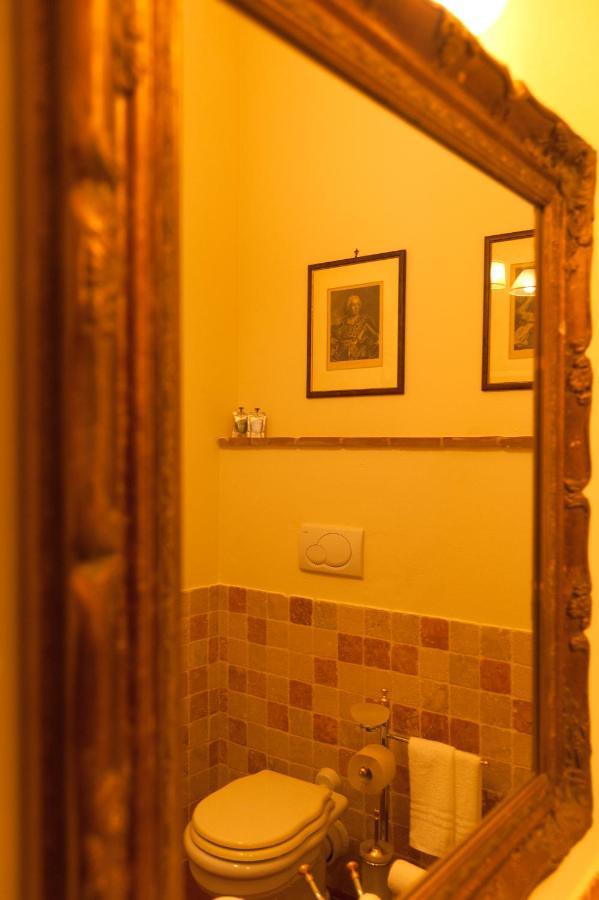 サン・ジミニャーノ Palazzo Benucci Bed & Breakfast エクステリア 写真